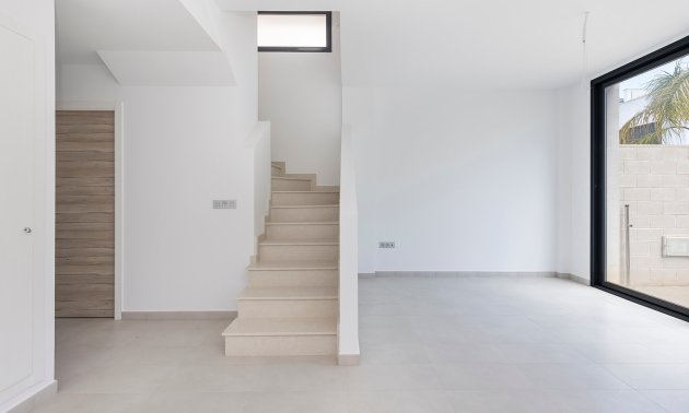 Resale - Villa -
Orihuela Costa - Villamartin