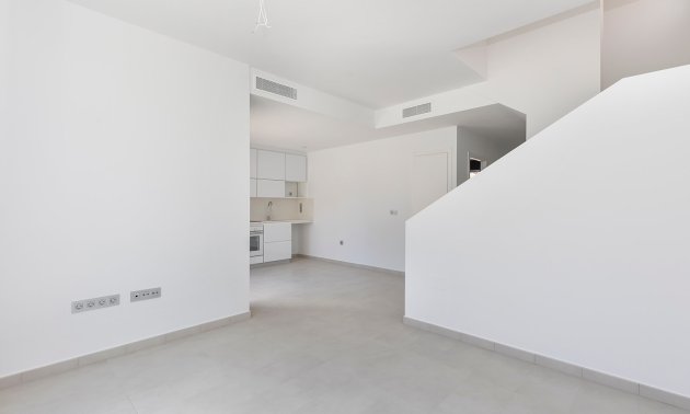 Resale - Villa -
Orihuela Costa - Villamartin