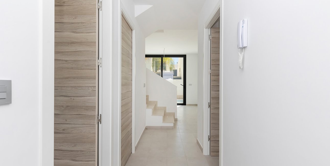 Resale - Villa -
Orihuela Costa - Villamartin