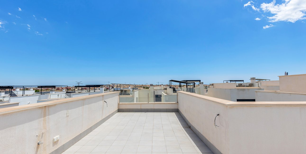Resale - Villa -
Orihuela Costa - Villamartin