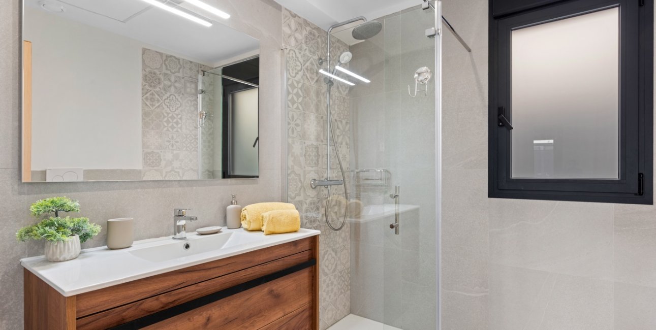 Rynek wtórny - Dom Szeregowy -
La Marina - La Marina - Urbanization