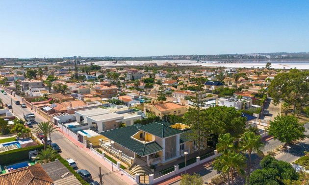 Rynek wtórny - Willa -
Torrevieja - Torreta florida