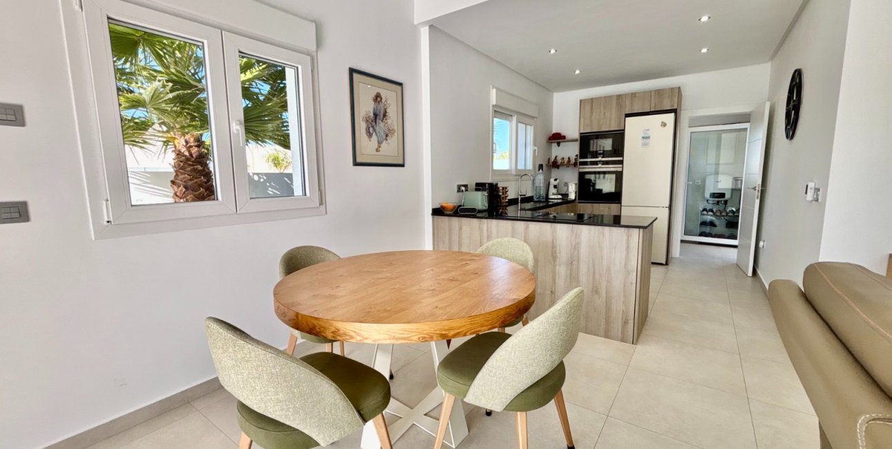 Rynek wtórny - Willa -
Benijofar - Benijofar - Village