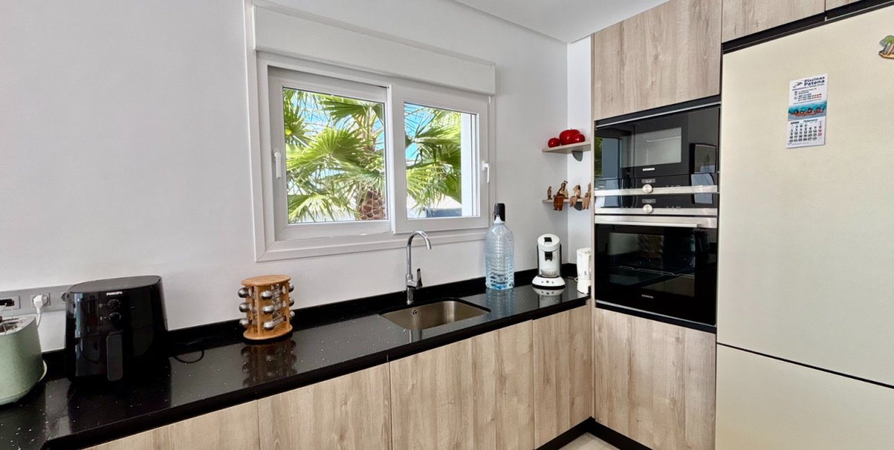 Rynek wtórny - Willa -
Benijofar - Benijofar - Village