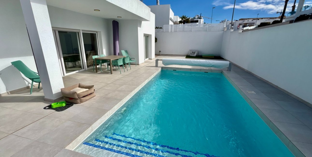 Rynek wtórny - Willa -
Benijofar - Benijofar - Village