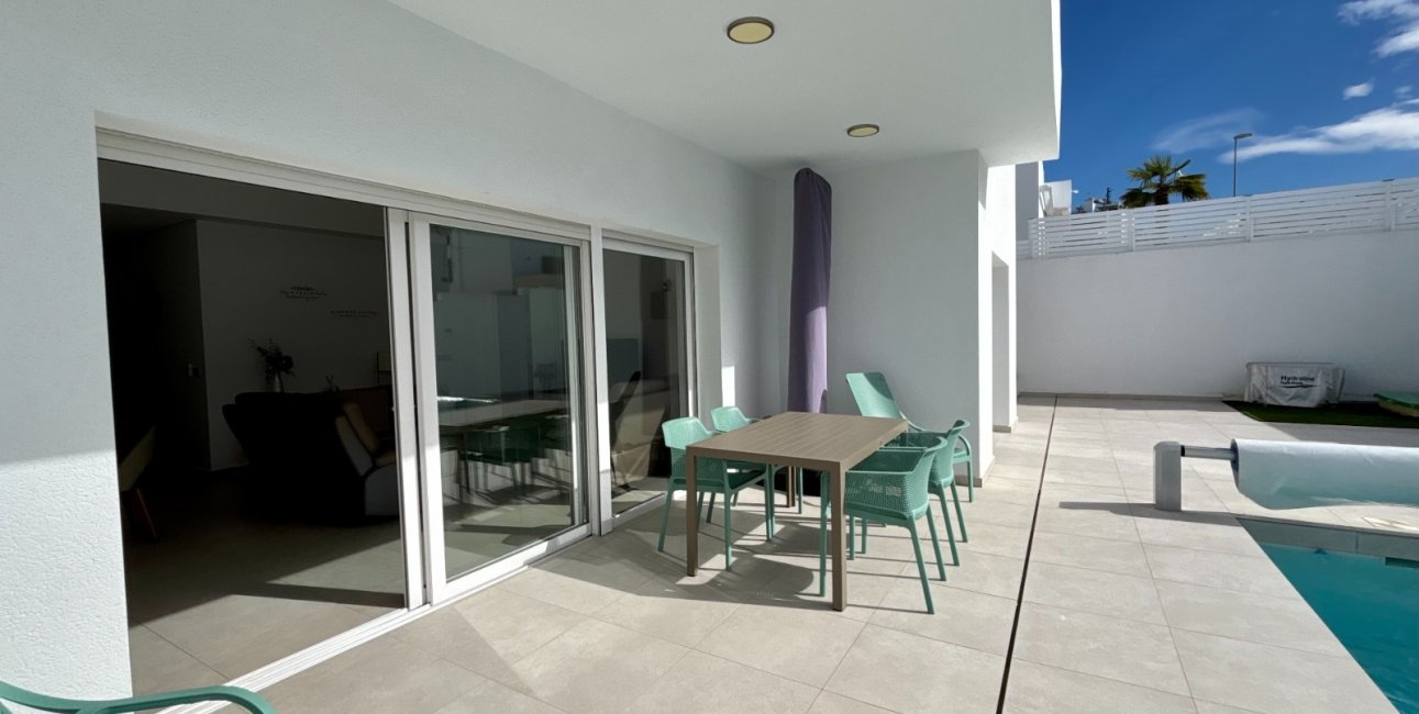 Rynek wtórny - Willa -
Benijofar - Benijofar - Village