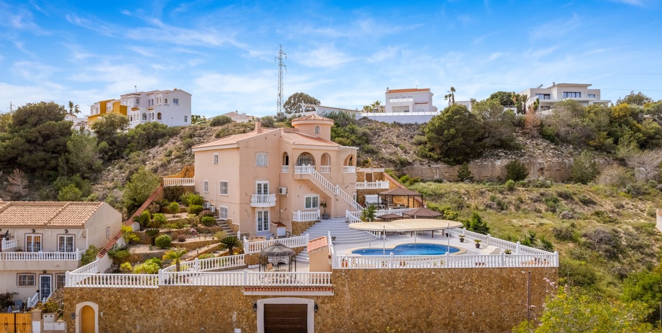 Resale - Villa -
Ciudad Quesada - La Marquesa