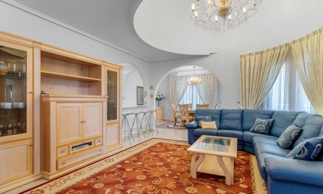 Resale - Villa -
Ciudad Quesada - La Marquesa