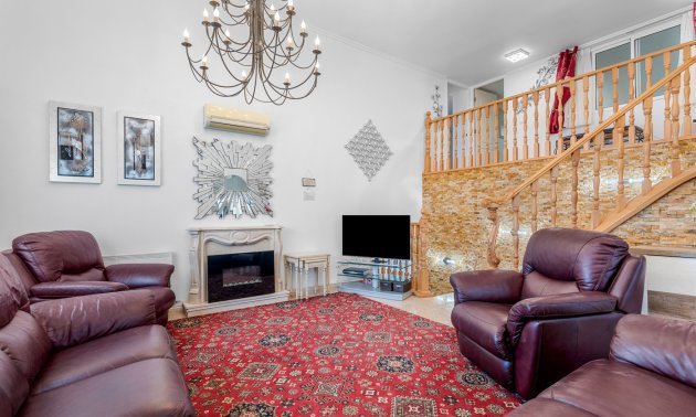 Resale - Villa -
Ciudad Quesada - La Marquesa