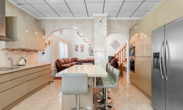 Resale - Villa -
Ciudad Quesada - La Marquesa