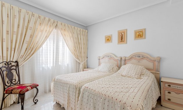 Resale - Villa -
Ciudad Quesada - La Marquesa