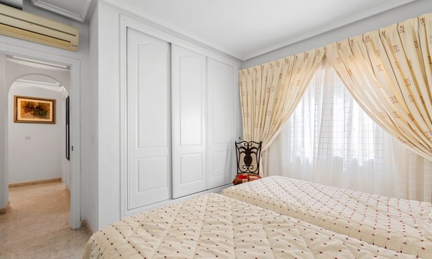 Resale - Villa -
Ciudad Quesada - La Marquesa