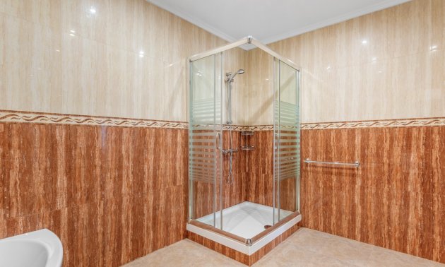 Resale - Villa -
Ciudad Quesada - La Marquesa