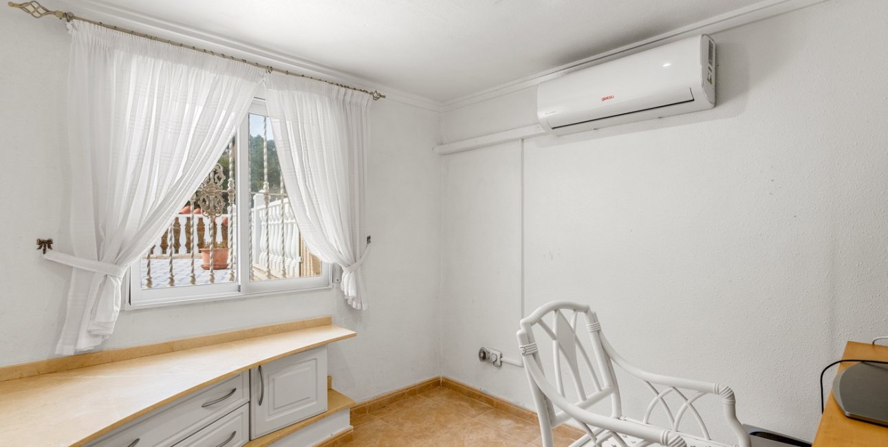 Resale - Villa -
Ciudad Quesada - La Marquesa