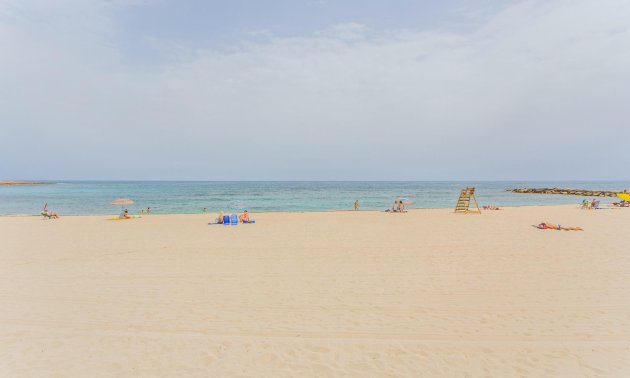 Rynek wtórny - Willa -
Torrevieja - Torreta florida