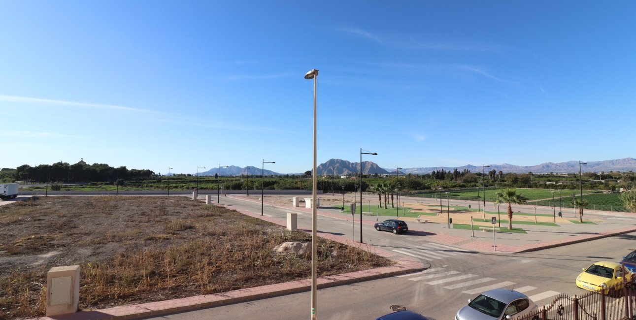 Resale - Apartment / flat -
Algorfa - Algorfa - Village