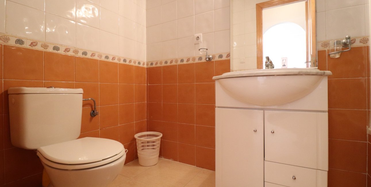 Resale - Apartment / flat -
Algorfa - Algorfa - Village