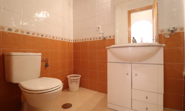 Resale - Apartment / flat -
Algorfa - Algorfa - Village