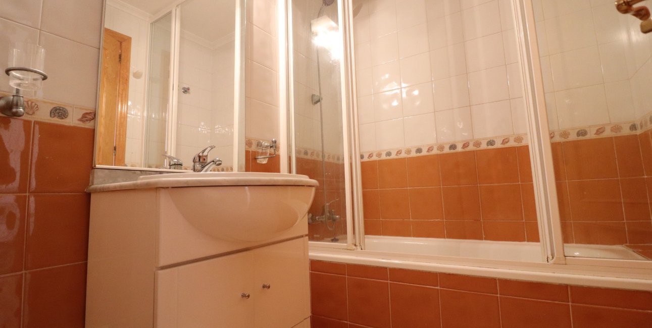 Resale - Apartment / flat -
Algorfa - Algorfa - Village