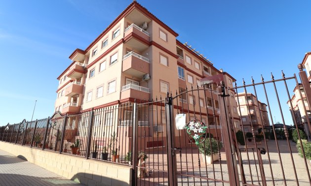 Resale - Apartment / flat -
Algorfa - Algorfa - Village