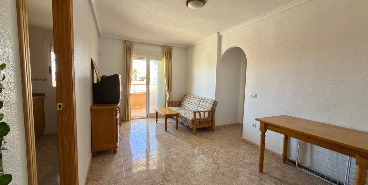 Rynek wtórny - Mieszkanie  -
Torrevieja - Playa de los Locos