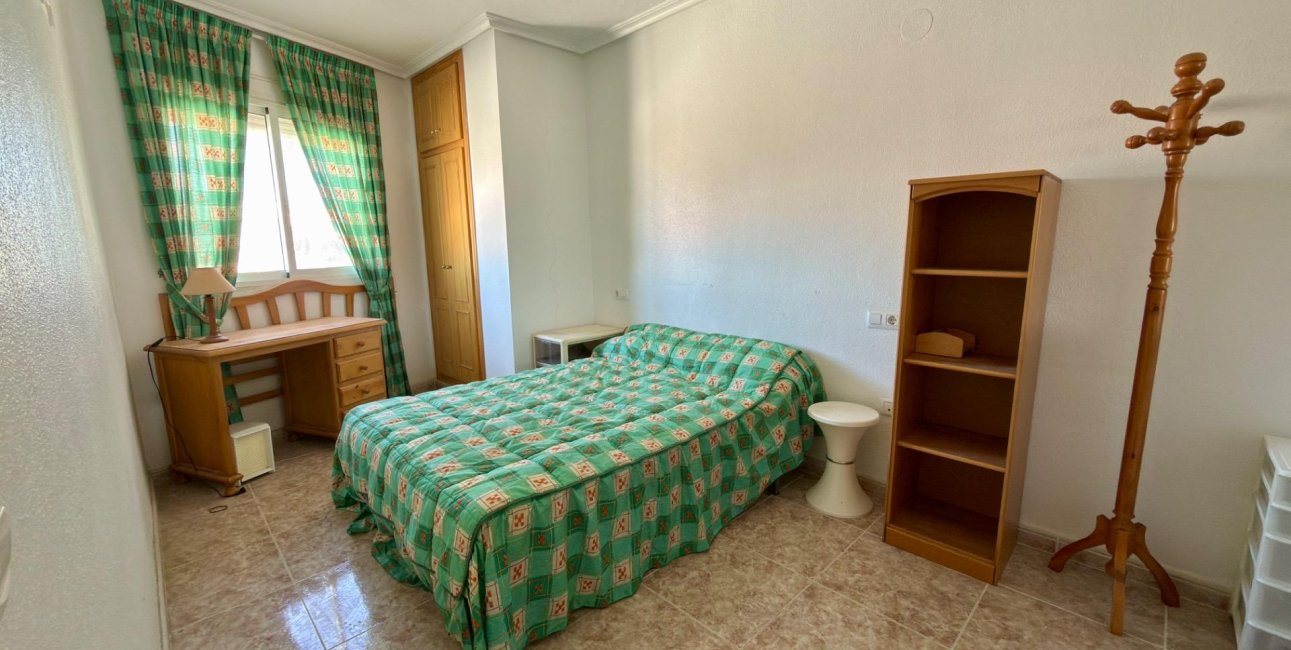 Rynek wtórny - Mieszkanie  -
Torrevieja - Playa de los Locos