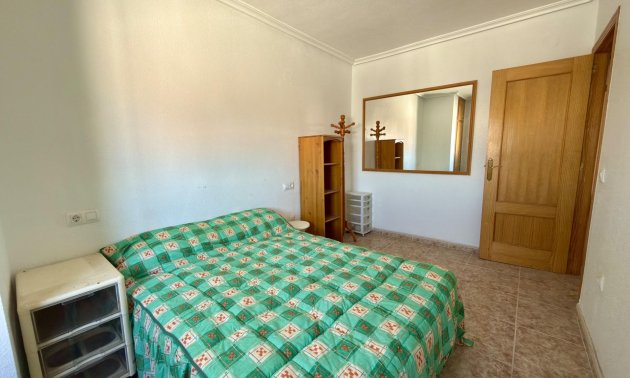 Rynek wtórny - Mieszkanie  -
Torrevieja - Playa de los Locos