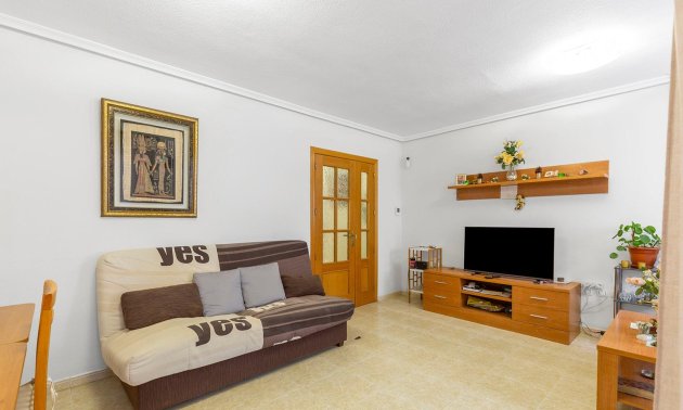 Resale - Apartment / flat -
Torrevieja - Centro
