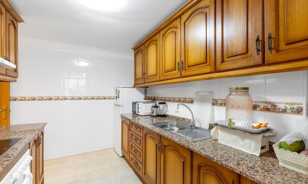 Resale - Apartment / flat -
Torrevieja - Centro