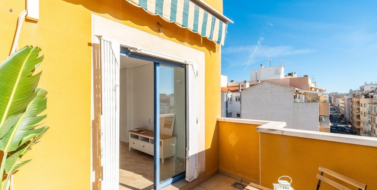 Resale - Penthouse -
Torrevieja - Centro