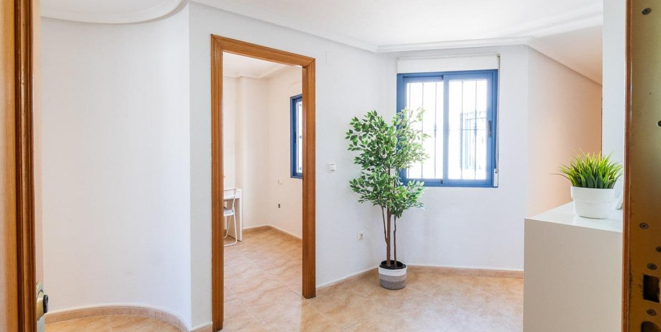 Resale - Penthouse -
Torrevieja - Centro