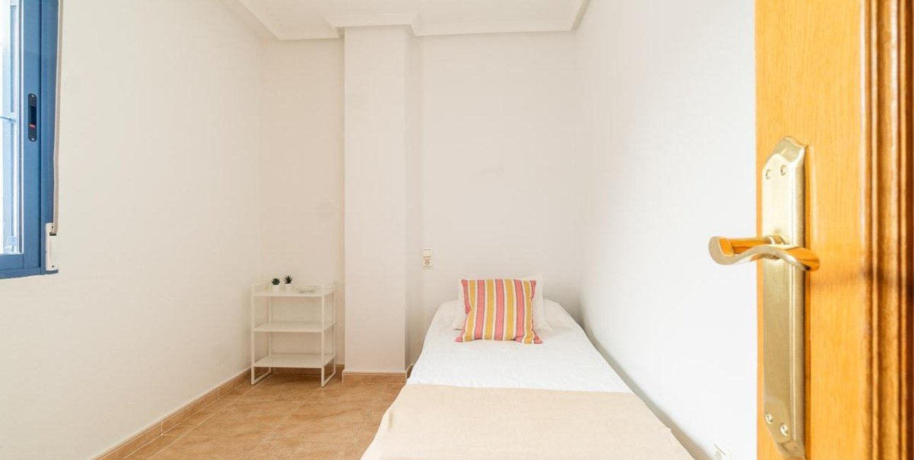 Resale - Penthouse -
Torrevieja - Centro