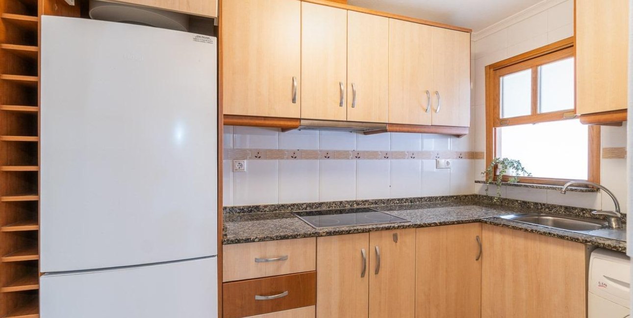 Resale - Penthouse -
Torrevieja - Centro