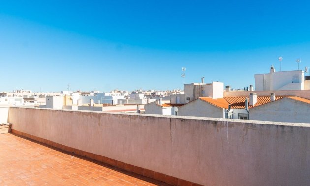 Resale - Penthouse -
Torrevieja - Centro