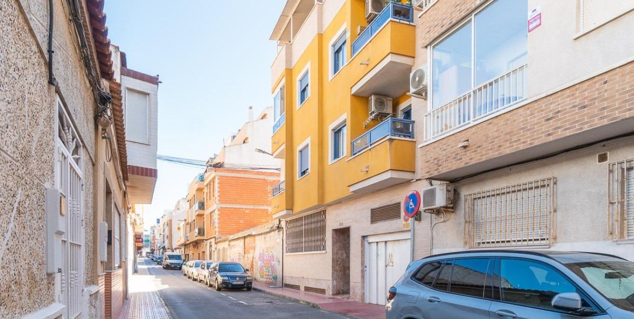 Resale - Penthouse -
Torrevieja - Centro
