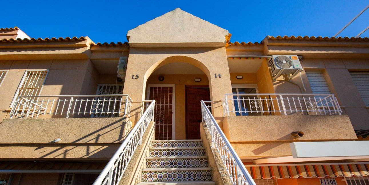 Resale - Apartment / flat -
Torrevieja - Torreblanca