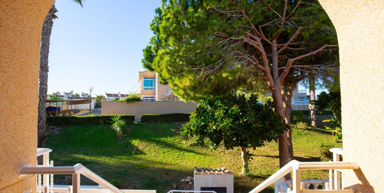 Resale - Apartment / flat -
Torrevieja - Torreblanca