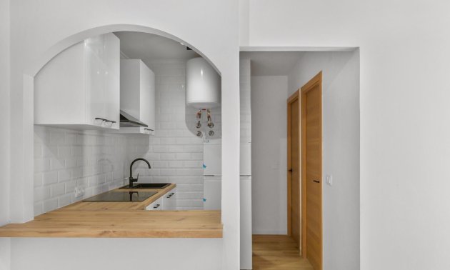 Resale - Apartment / flat -
Torrevieja - Torreblanca