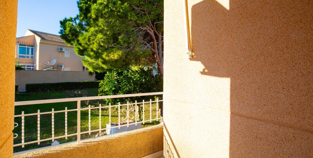 Resale - Apartment / flat -
Torrevieja - Torreblanca