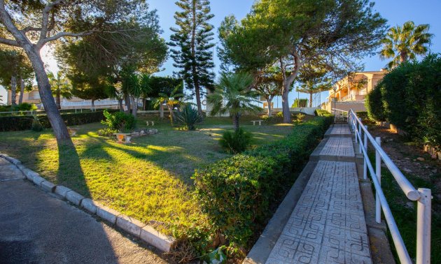 Resale - Apartment / flat -
Torrevieja - Torreblanca