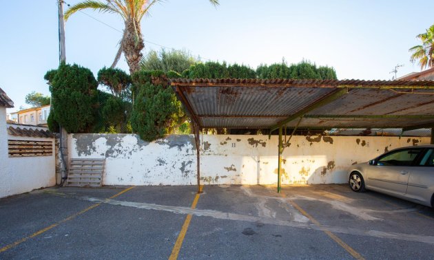 Resale - Apartment / flat -
Torrevieja - Torreblanca