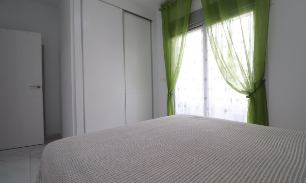 Resale - Apartment / flat -
Benijofar - Benijofar - Village