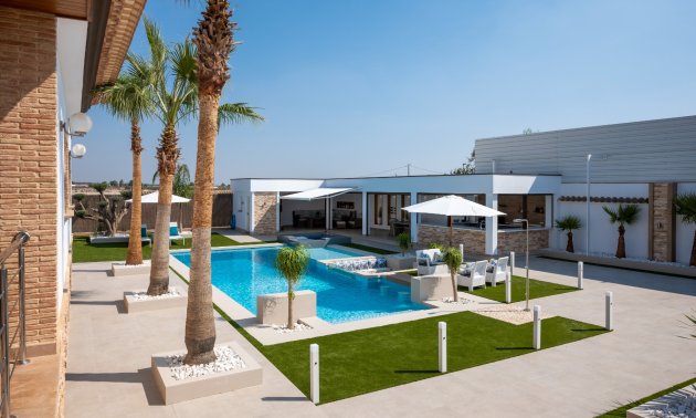 Resale - Villa -
Jerónimo y Avileses - Jerónimo y Avileses - Town