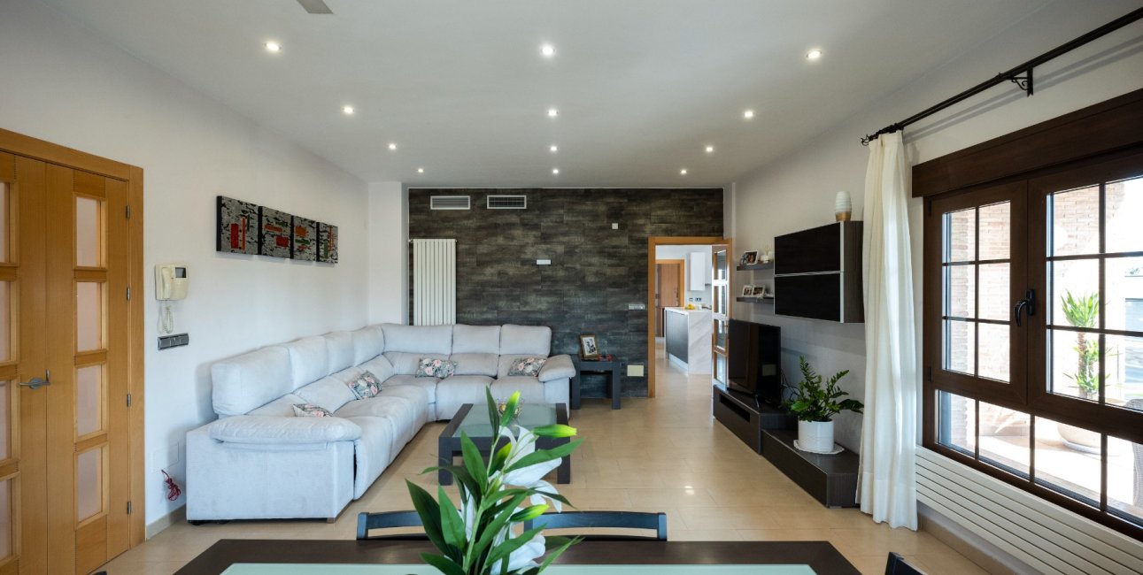 Resale - Villa -
Jerónimo y Avileses - Jerónimo y Avileses - Town