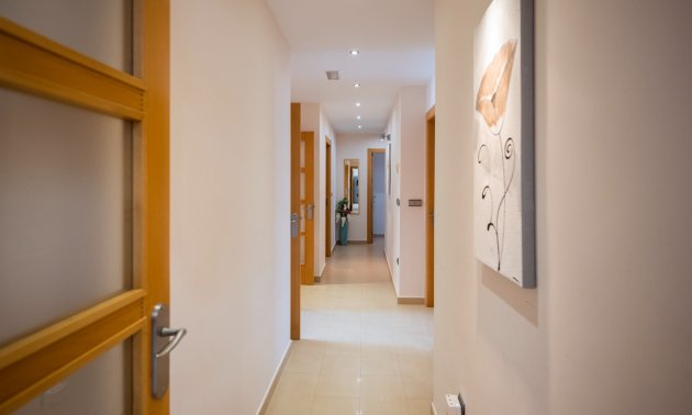 Resale - Villa -
Jerónimo y Avileses - Jerónimo y Avileses - Town