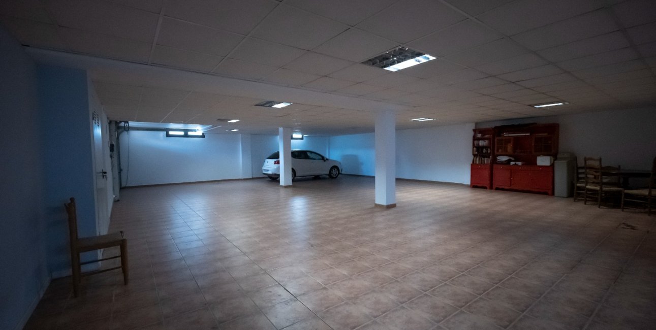 Resale - Villa -
Jerónimo y Avileses - Jerónimo y Avileses - Town