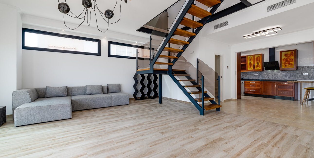 Rynek wtórny - Willa -
La Mata - La Mata - Town