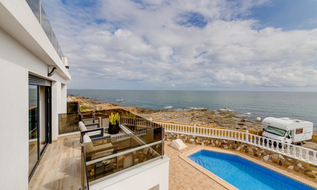 Rynek wtórny - Willa -
La Mata - La Mata - Town