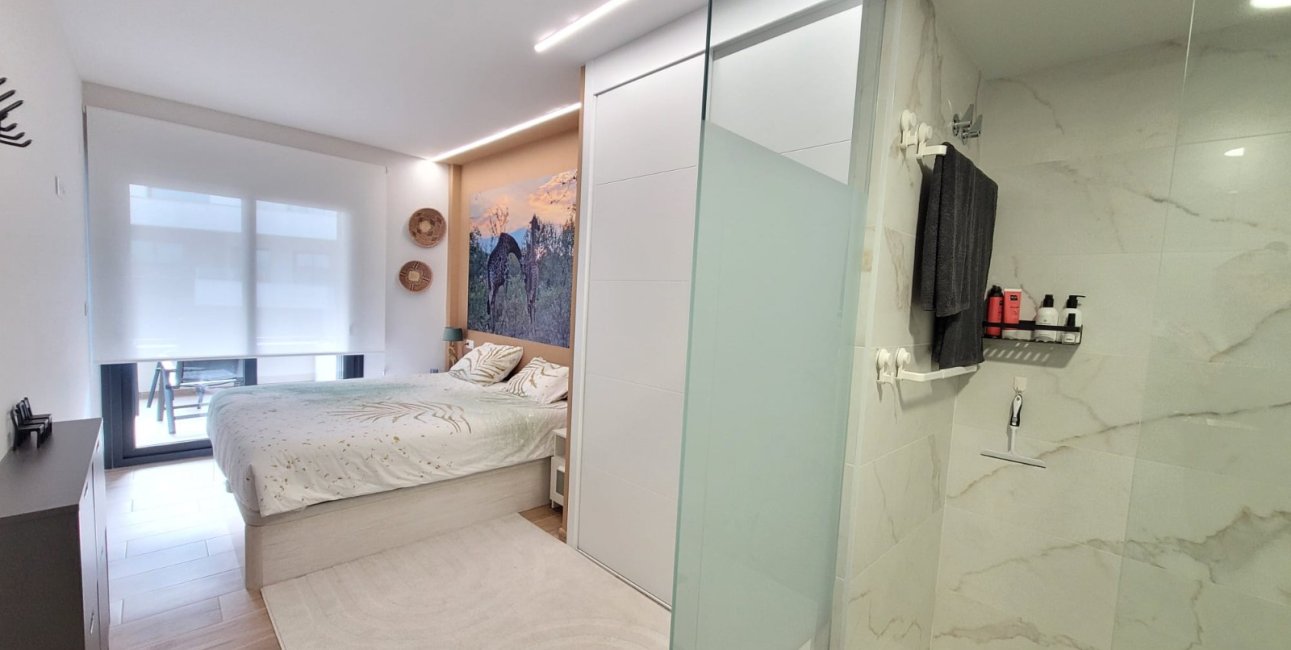 Resale - Apartment / flat -
Orihuela Costa - Villamartin