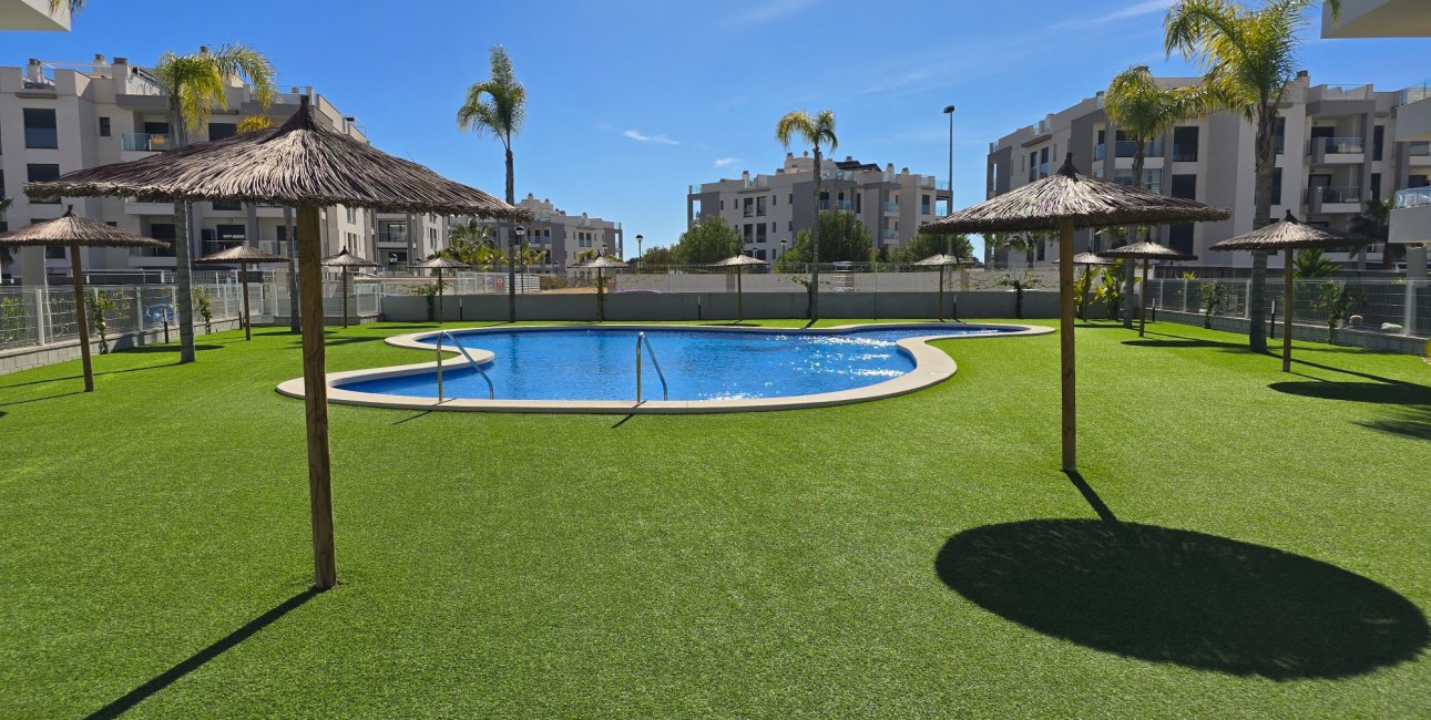 Resale - Apartment / flat -
Orihuela Costa - Villamartin